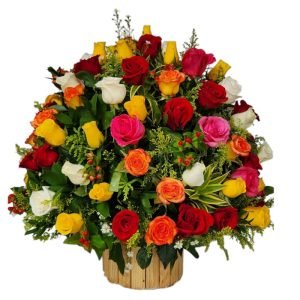 Arreglo redondo de rosas surtidas