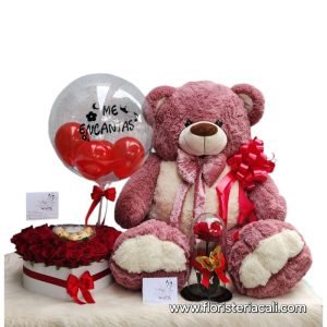 Corazón de 36 rosas rojas, chocolate Ferrero, globo personalizado, rosa inmortalizada y peluche de 1 metro