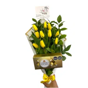 Bouquet Tulipán – 10 Tulipanes, Ferrero y Follaje Rusco