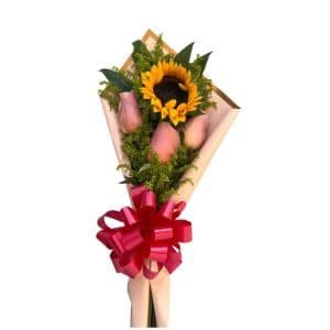 Bouquet de 3 Rosas Rosadas y 1 Girasol Fresco